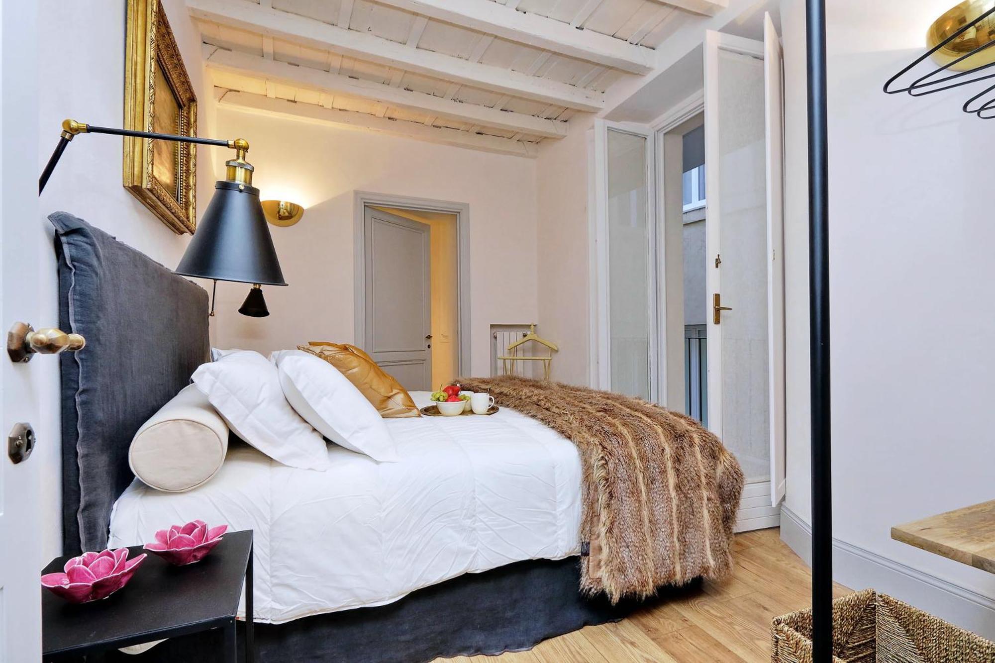 Luxury Charme Between Pantheon And Spanish Steps 로마 외부 사진