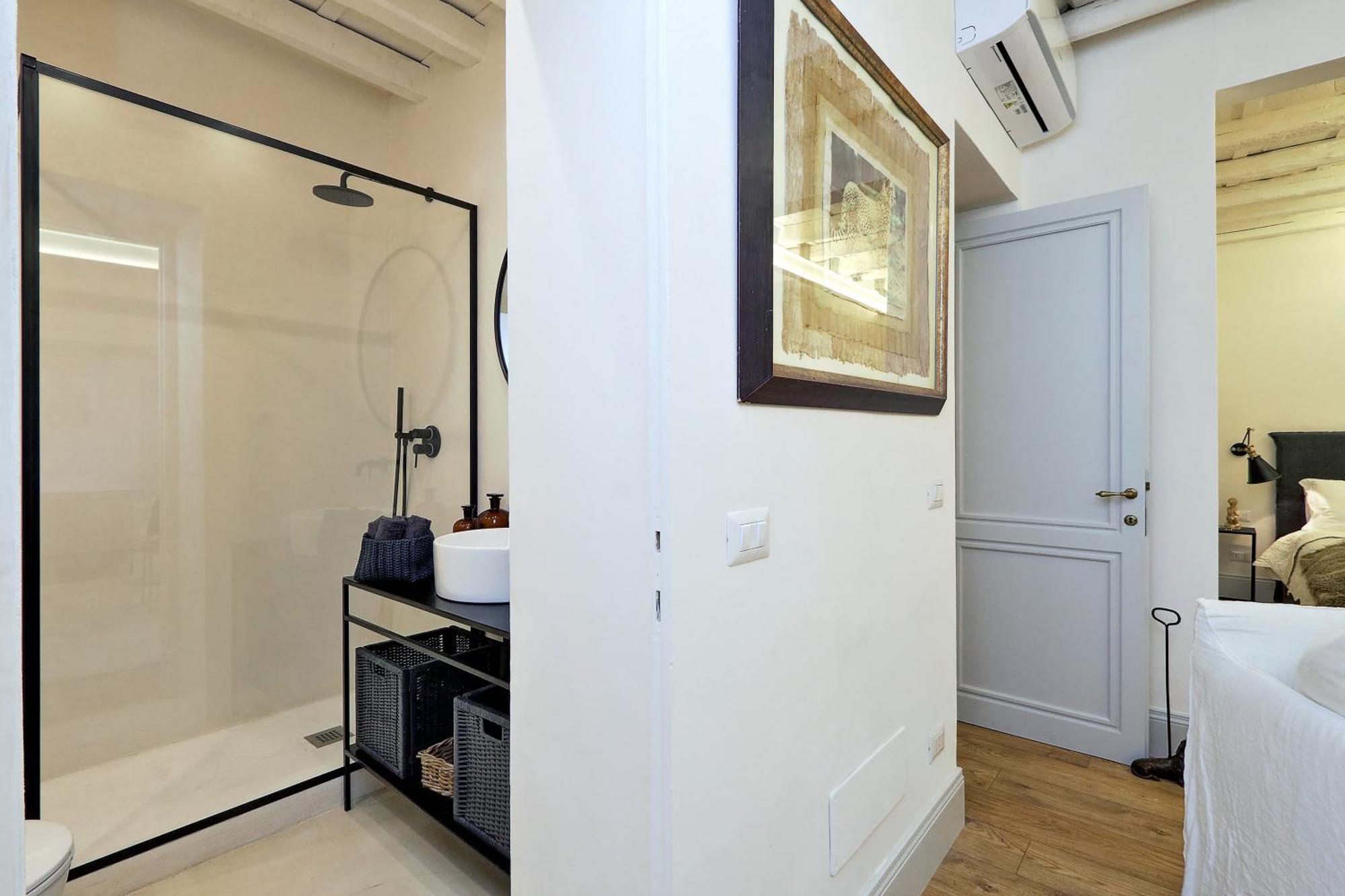 Luxury Charme Between Pantheon And Spanish Steps 로마 외부 사진