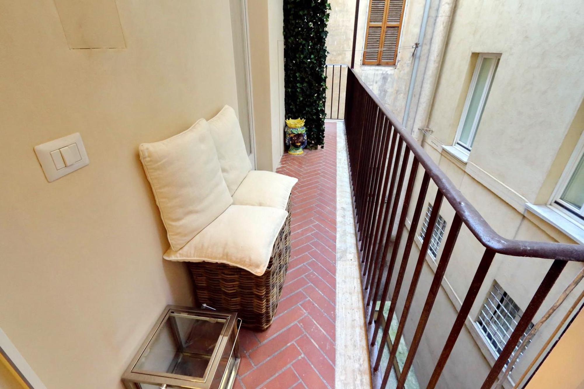 Luxury Charme Between Pantheon And Spanish Steps 로마 외부 사진